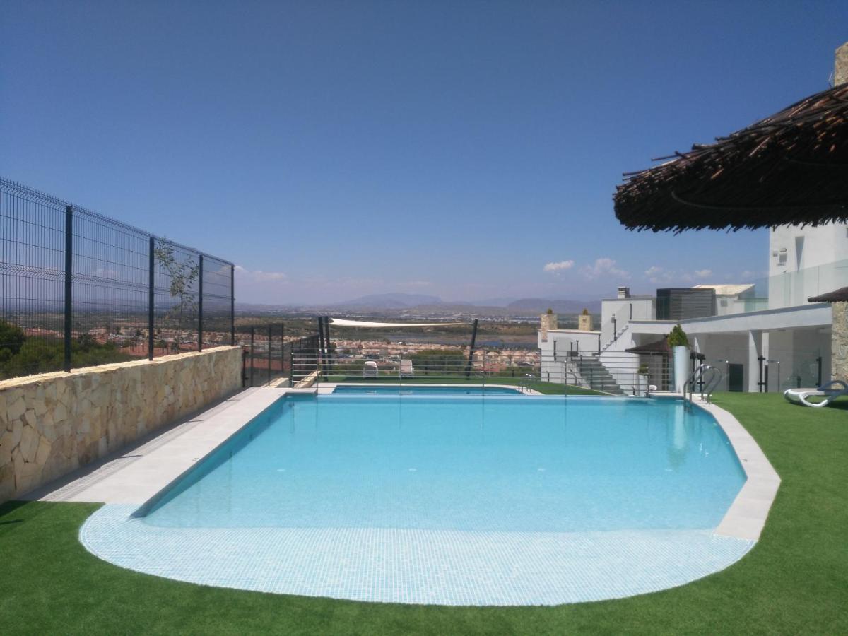 Beautiful New Style Apartment In Gran Alacant In Front Of Sea With Solarium And Jacuzzi Exteriér fotografie