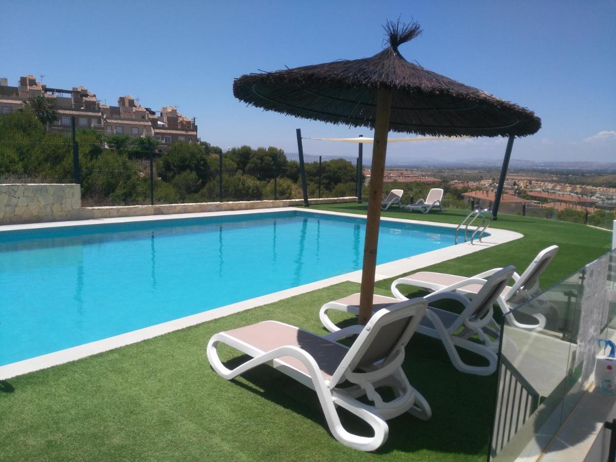 Beautiful New Style Apartment In Gran Alacant In Front Of Sea With Solarium And Jacuzzi Exteriér fotografie